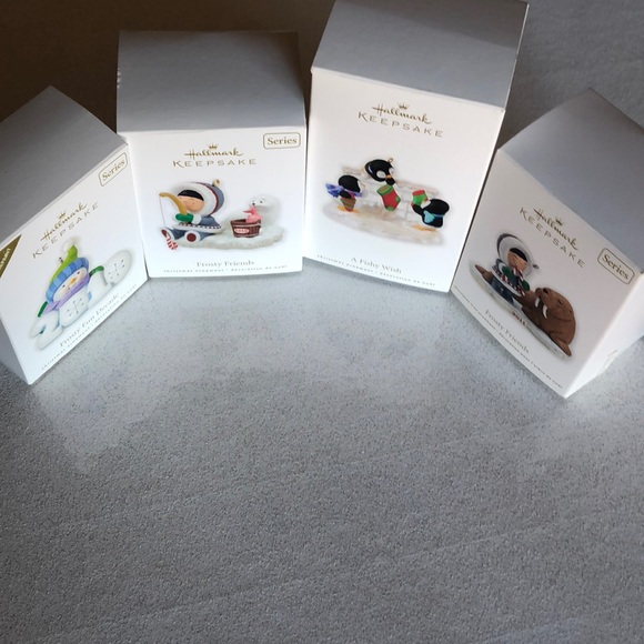 Hallmark Other - 🎁4 pieces🎁Hallmark Christmas Ornaments